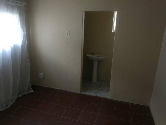 To Let 2 Bedroom Property for Rent in Wierda Park Gauteng