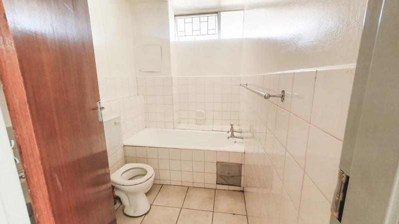 1 Bedroom Property for Sale in Sunnyside Gauteng