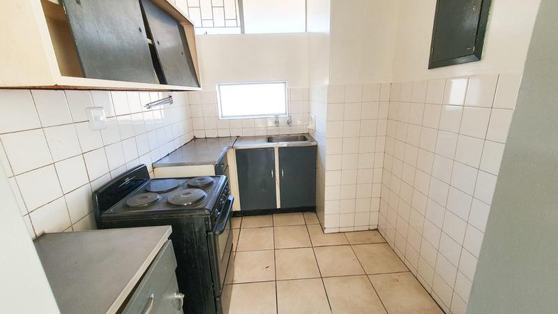 1 Bedroom Property for Sale in Sunnyside Gauteng