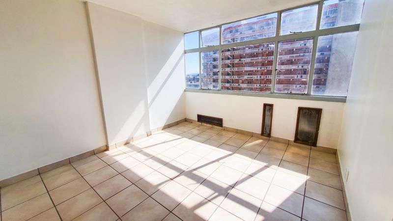 1 Bedroom Property for Sale in Sunnyside Gauteng