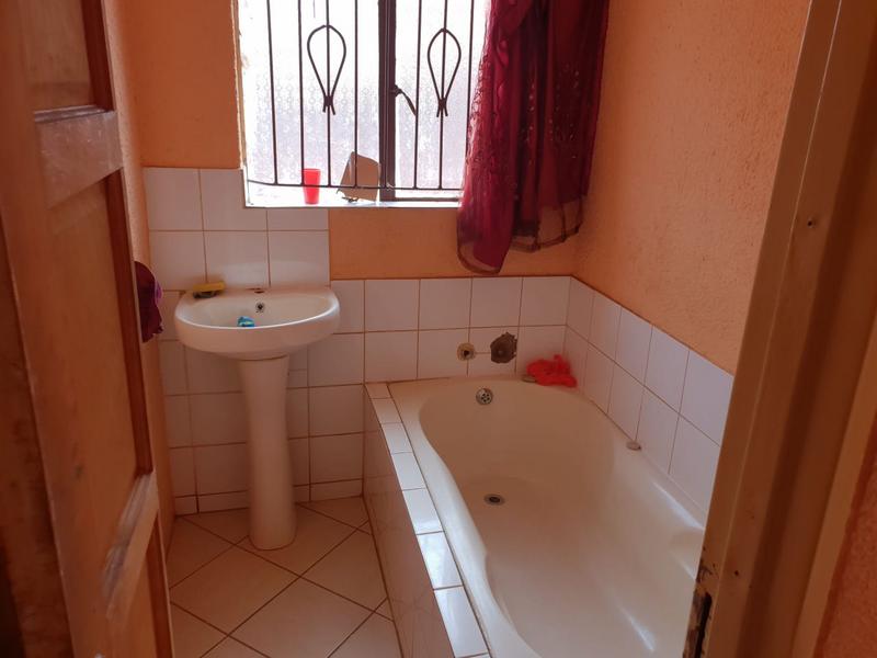 3 Bedroom Property for Sale in Soshanguve East Gauteng