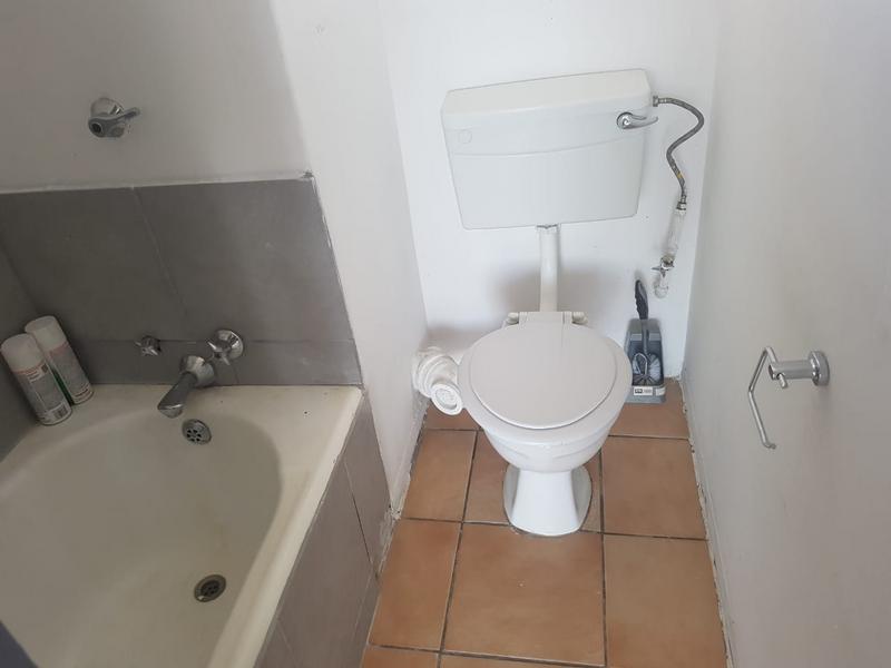 1 Bedroom Property for Sale in Muckleneuk Gauteng