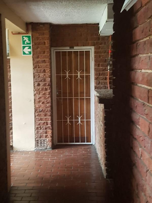 2 Bedroom Property for Sale in Sunnyside Gauteng