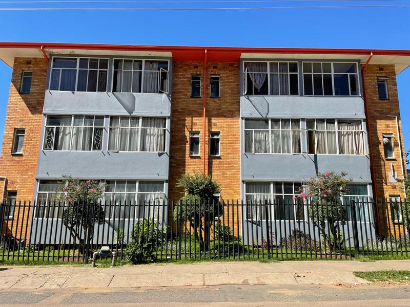 1 Bedroom Property for Sale in Sunnyside Gauteng