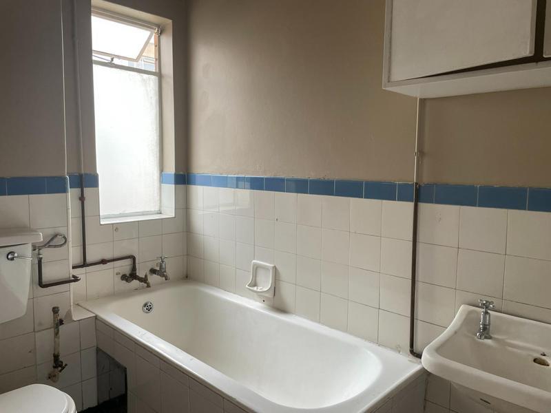 1 Bedroom Property for Sale in Sunnyside Gauteng