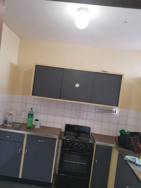 1 Bedroom Property for Sale in Sunnyside Gauteng