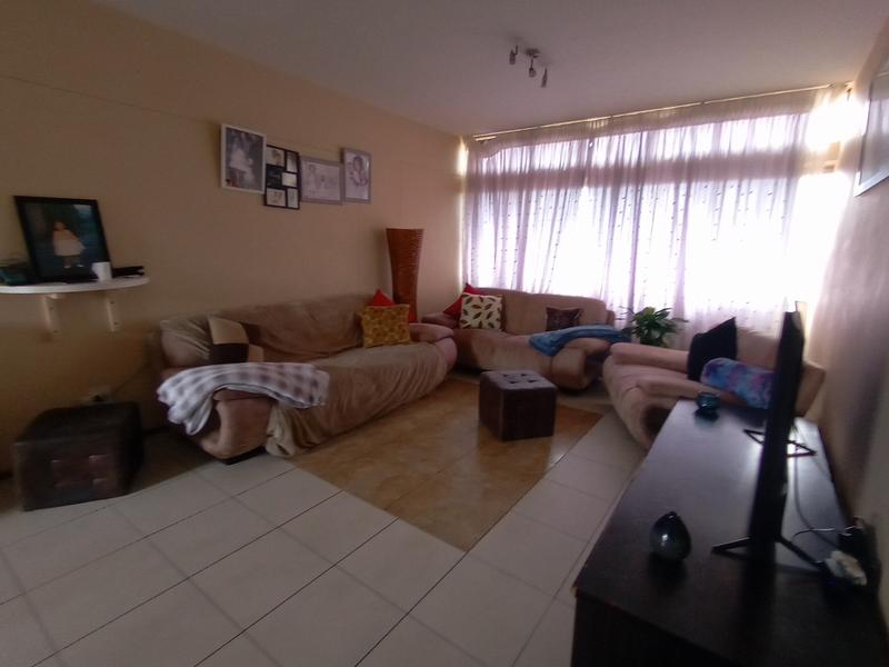 2 Bedroom Property for Sale in Sunnyside Gauteng