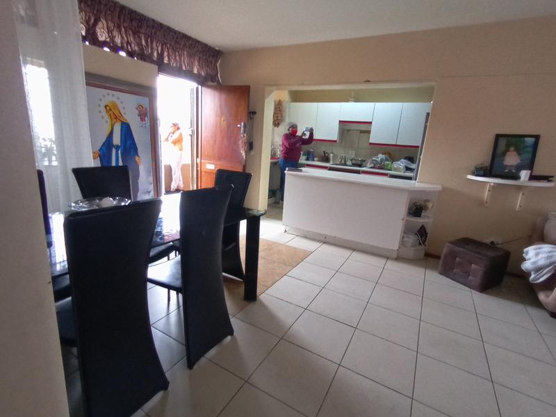 2 Bedroom Property for Sale in Sunnyside Gauteng