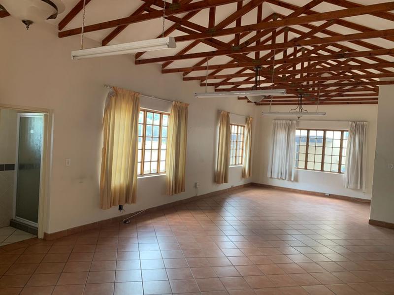 4 Bedroom Property for Sale in Waterkloof A H Gauteng