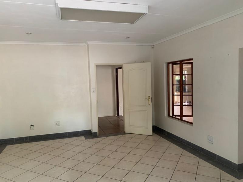 4 Bedroom Property for Sale in Waterkloof A H Gauteng