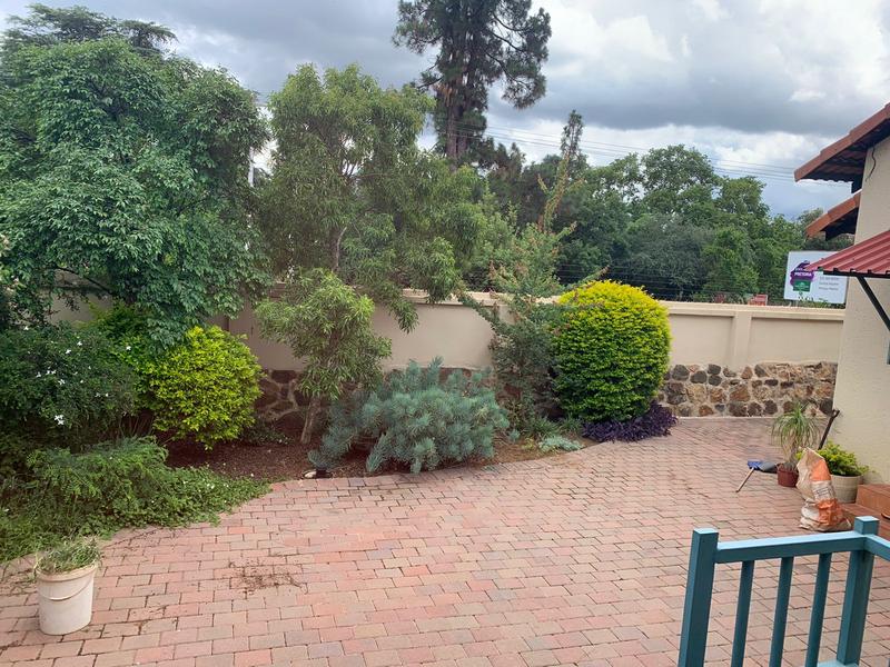 4 Bedroom Property for Sale in Waterkloof A H Gauteng