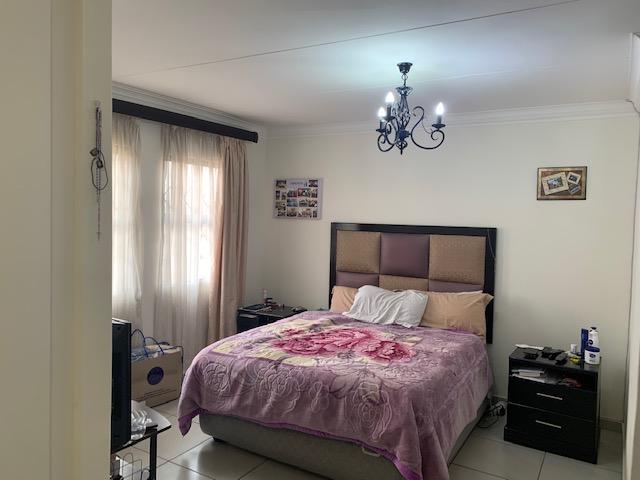 4 Bedroom Property for Sale in Willow Park Manor Gauteng