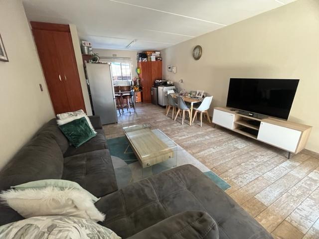 3 Bedroom Property for Sale in Sonneveld Gauteng