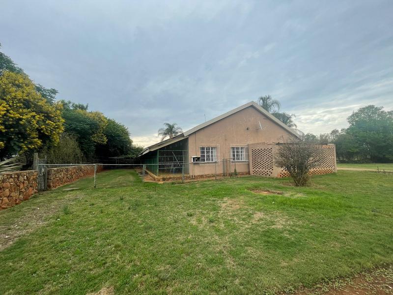 7 Bedroom Property for Sale in Mooiplaats AH Gauteng