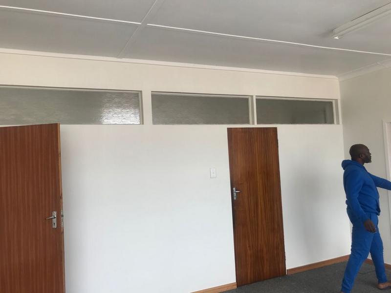 To Let commercial Property for Rent in Rhodesfield Gauteng