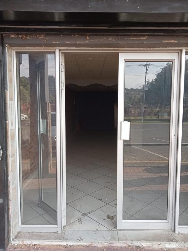 To Let commercial Property for Rent in Gezina Gauteng