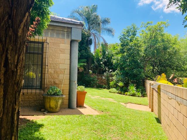 3 Bedroom Property for Sale in Wapadrand Gauteng