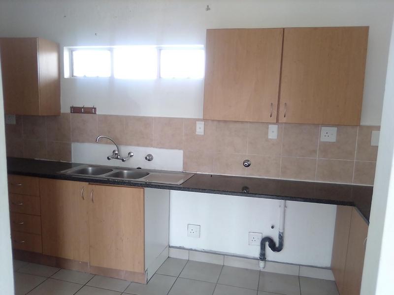 2 Bedroom Property for Sale in Noordwyk Gauteng