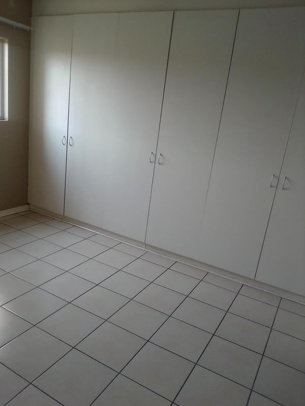 2 Bedroom Property for Sale in Noordwyk Gauteng