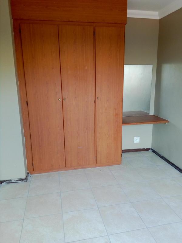 1 Bedroom Property for Sale in Erand Gardens Gauteng