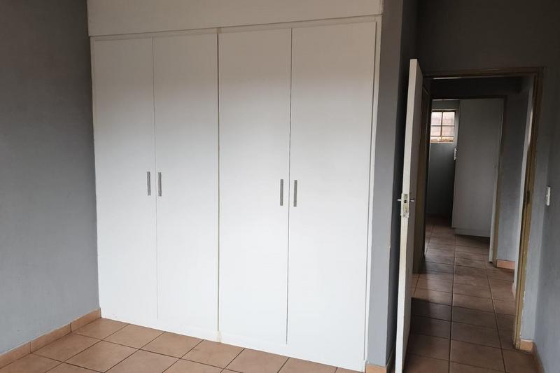 2 Bedroom Property for Sale in Clarina Gauteng