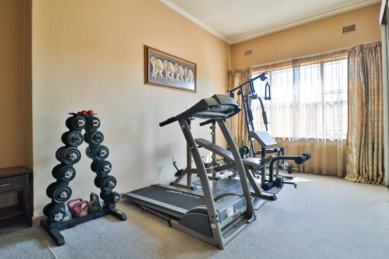 4 Bedroom Property for Sale in Kensington Gauteng