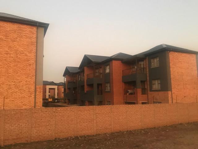 2 Bedroom Property for Sale in Kibler Park Gauteng