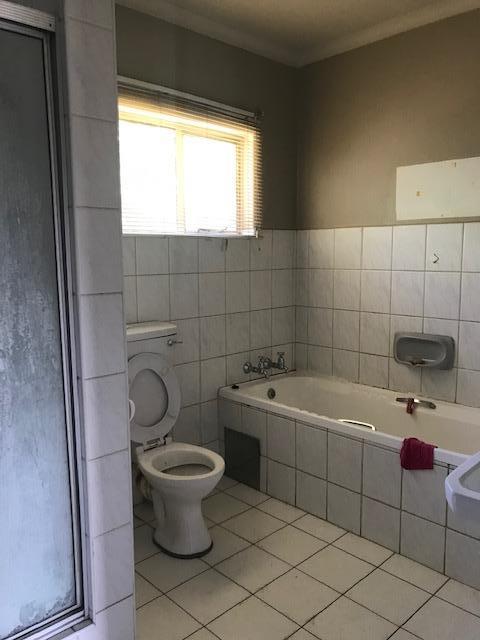 2 Bedroom Property for Sale in Naturena Gauteng