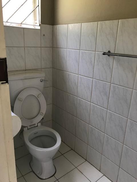 2 Bedroom Property for Sale in Naturena Gauteng