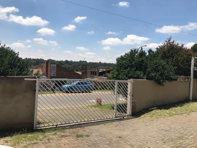 2 Bedroom Property for Sale in Naturena Gauteng