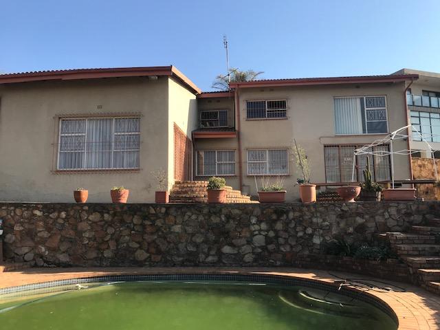 3 Bedroom Property for Sale in Oakdene Gauteng