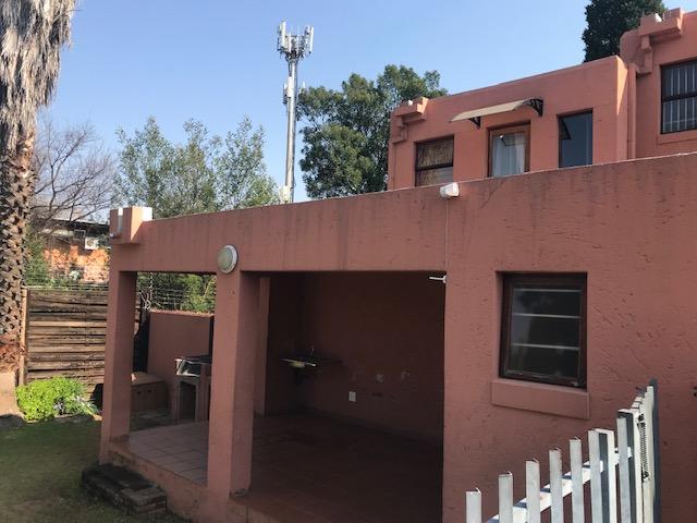 2 Bedroom Property for Sale in Ridgeway Gauteng