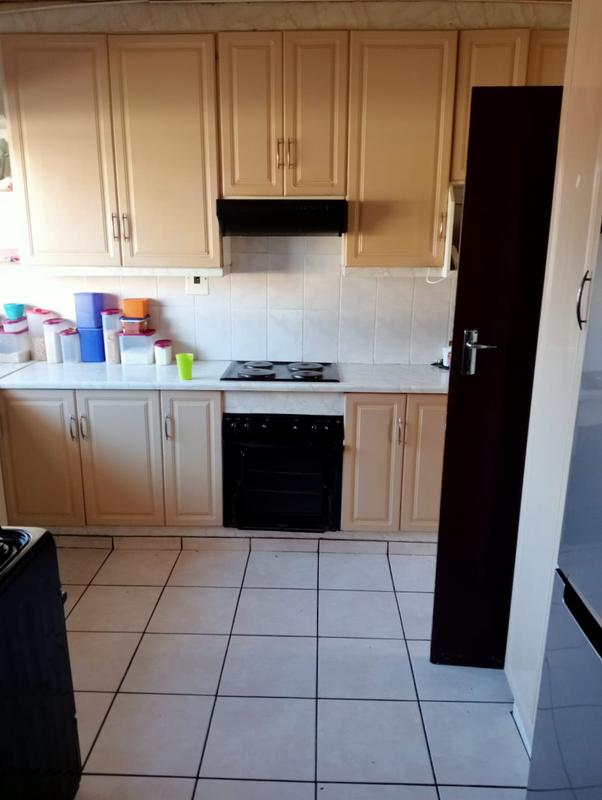 4 Bedroom Property for Sale in Ridgeway Gauteng