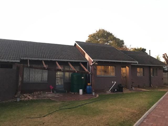 4 Bedroom Property for Sale in Ridgeway Gauteng