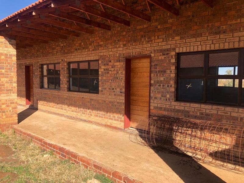 Commercial Property for Sale in Homestead Apple Orchards Gauteng