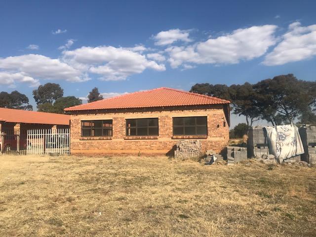 Commercial Property for Sale in Homestead Apple Orchards Gauteng