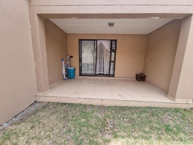 2 Bedroom Property for Sale in Noordhang Gauteng