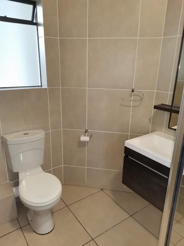2 Bedroom Property for Sale in Olivedale Gauteng