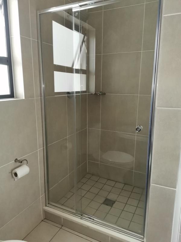 2 Bedroom Property for Sale in Olivedale Gauteng