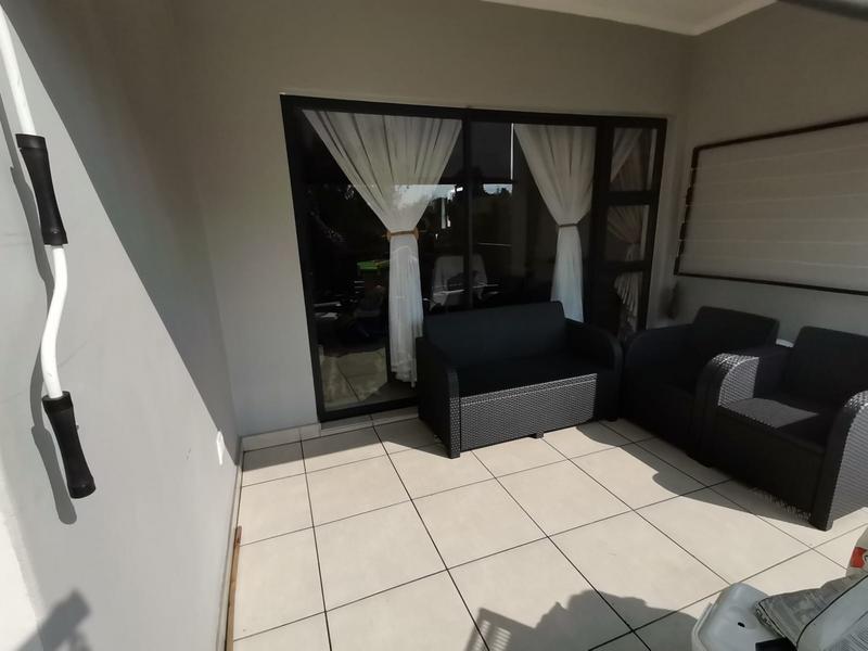 2 Bedroom Property for Sale in Olivedale Gauteng