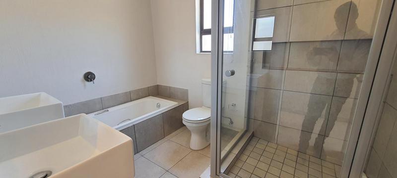 3 Bedroom Property for Sale in Fourways Gauteng
