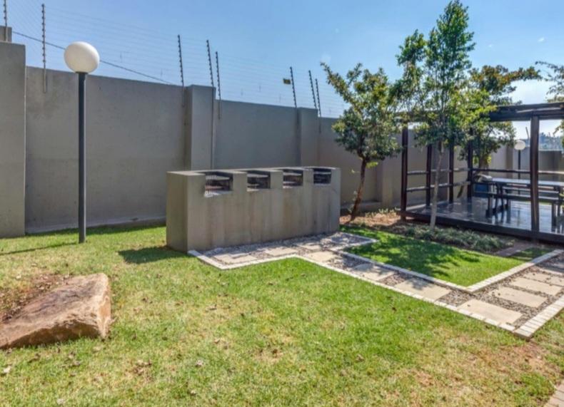 0 Bedroom Property for Sale in Lonehill Gauteng