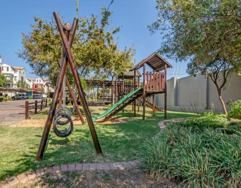 0 Bedroom Property for Sale in Lonehill Gauteng