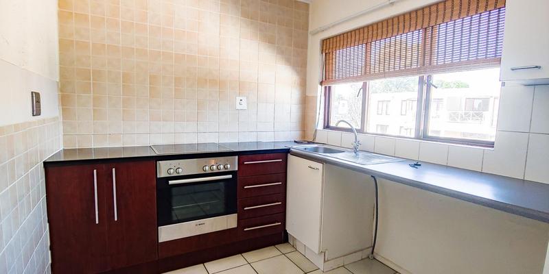 2 Bedroom Property for Sale in Hurlingham Gauteng