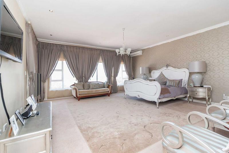 6 Bedroom Property for Sale in Cornwall Hill Gauteng
