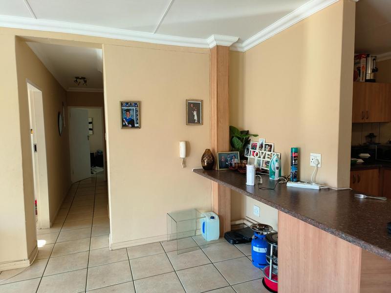 2 Bedroom Property for Sale in Silverton Gauteng