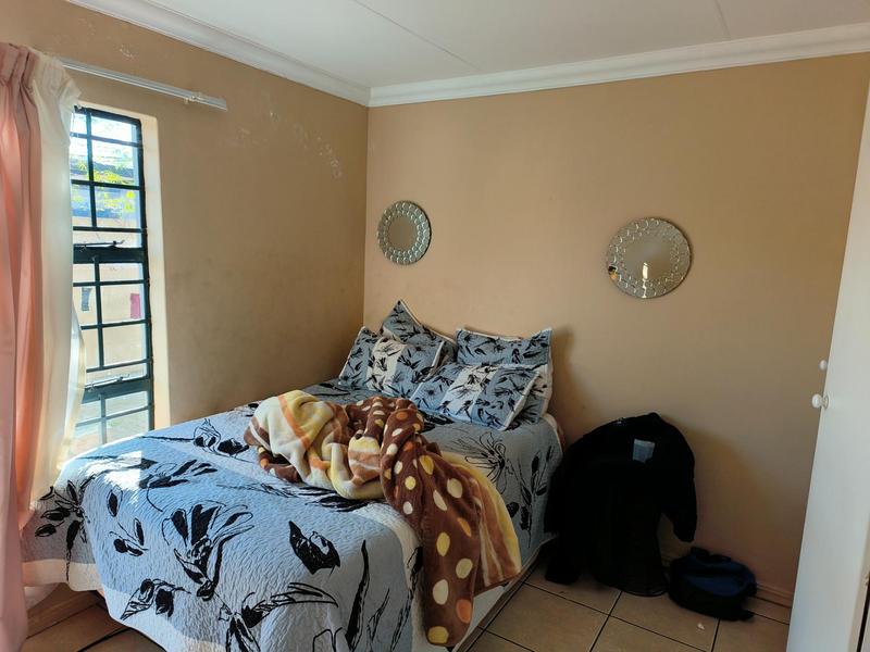 2 Bedroom Property for Sale in Silverton Gauteng