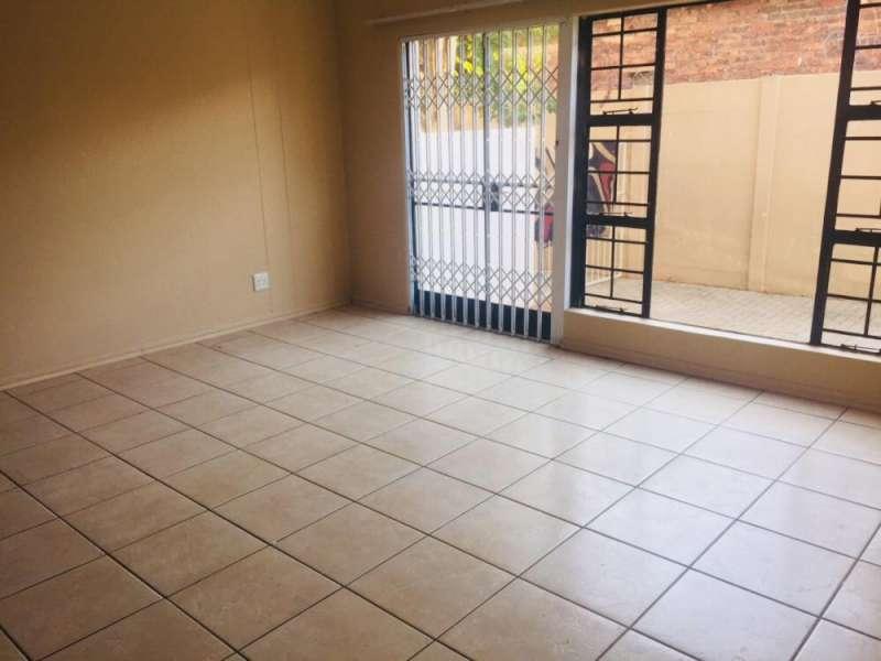 2 Bedroom Property for Sale in Silverton Gauteng