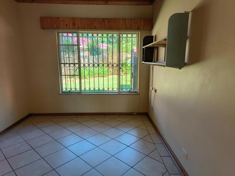4 Bedroom Property for Sale in Monument Park Gauteng