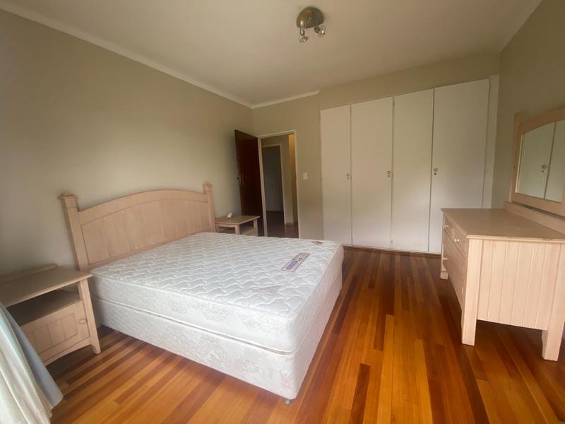 4 Bedroom Property for Sale in Benmore Gardens Gauteng